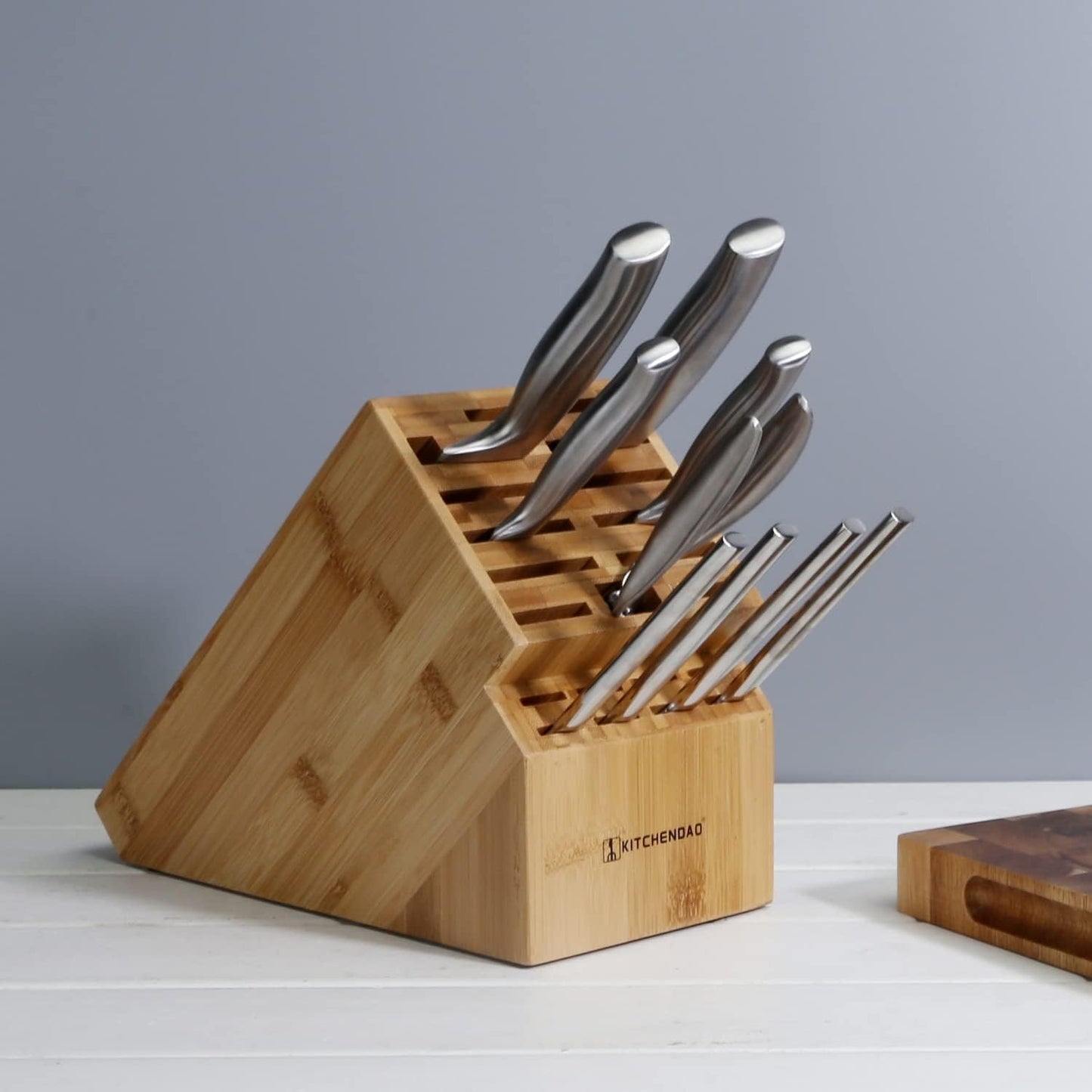 KITCHENDAO Knife Block in Bamboo with Slots for Scissors and Sharpening Rod, Capacity 19 Knives