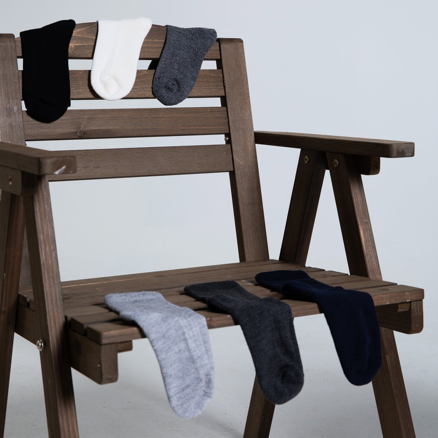 Merino Wool Socks Women, Moisture Wicking Socks Women 3 Pairs, Casual Athletic Crew Socks