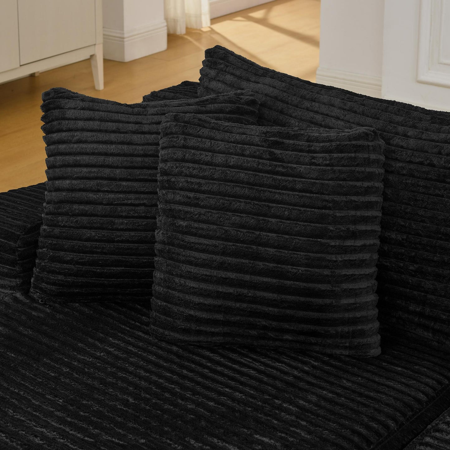 Two-seater lazy sofa lounge chair,Compressed sofa no assembly required, made of velvet fabric, fluffy modern lounge chair, used for indoor living rooms and bedrooms-Black