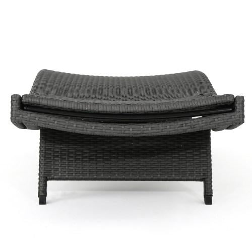 Outdoor Wicker Lounge with Water Resistant Cushions