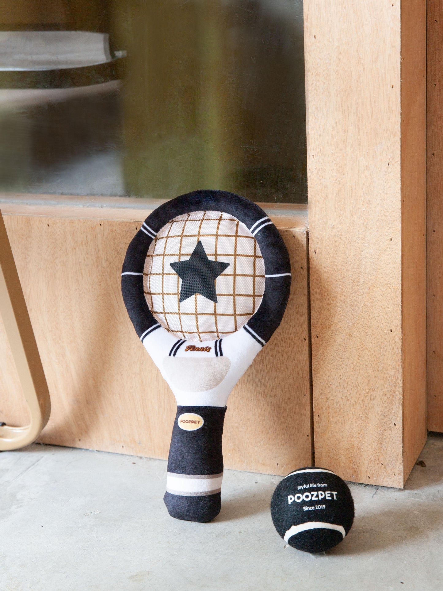 Poozpet Interactive Tennis Racket (Black) – Bonus Pack