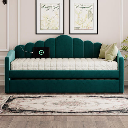Twin size Upholstered Daybed with Trundle ,Velvet Sofabed with USB Charging Ports,No Box-spring Needed,Green