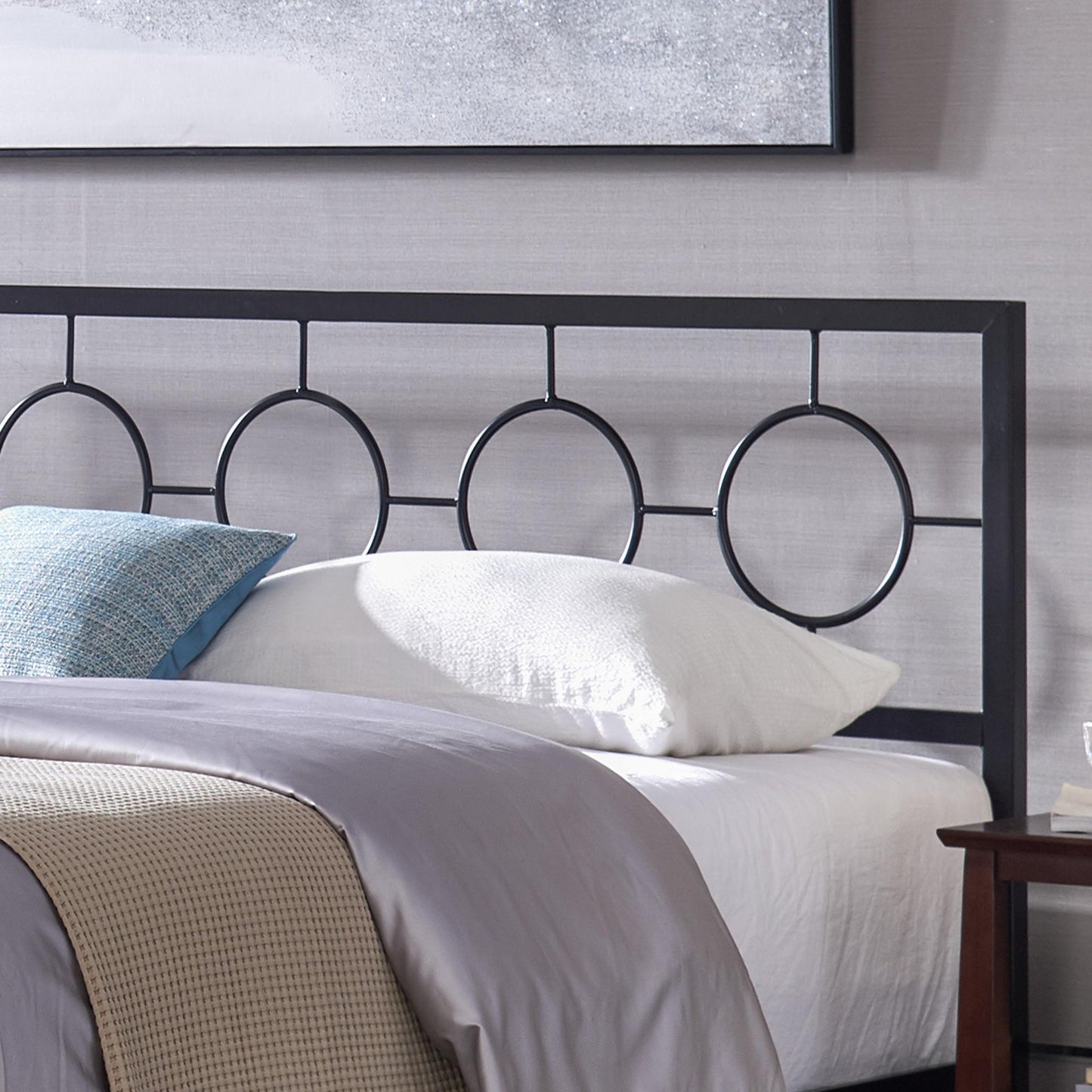 King size Classical Metal Bed Frame with Circular Design Headboard and Footboard, Under Bed Space, Black